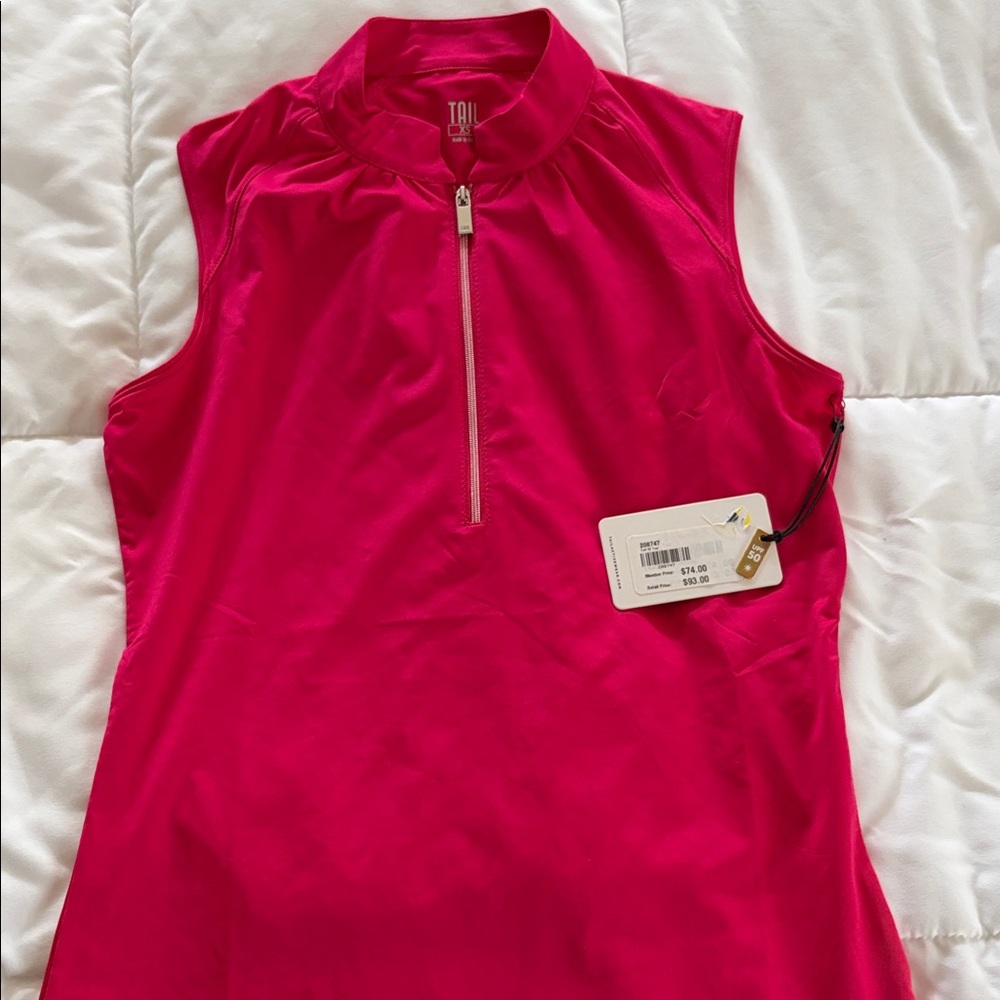 Tail Women's Sleeveless Zip Golf Tank in Fuchsia XS